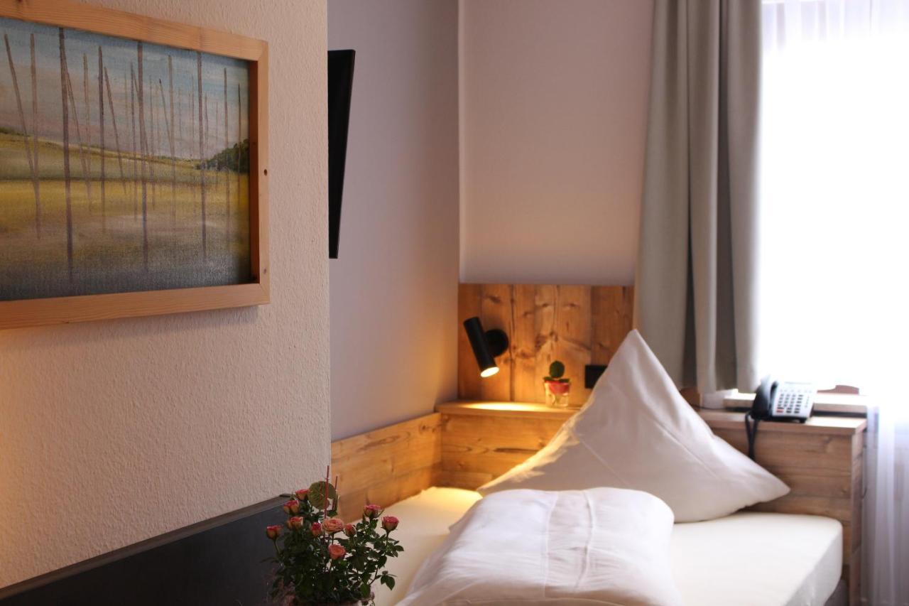 Hotel Haeussler Langenbruck Luaran gambar
